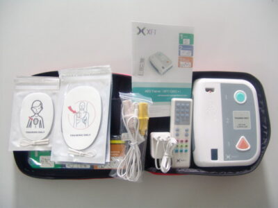 AED Trainer  XFT-120 C 4