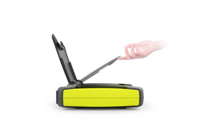 NEW AED Trainer With CPR Feedback. 4