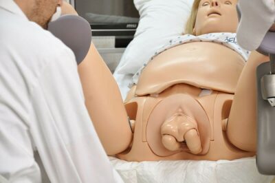 NOELLE® S576.100 – Maternal and Premature Newborn Care Patient Simulator Package 14